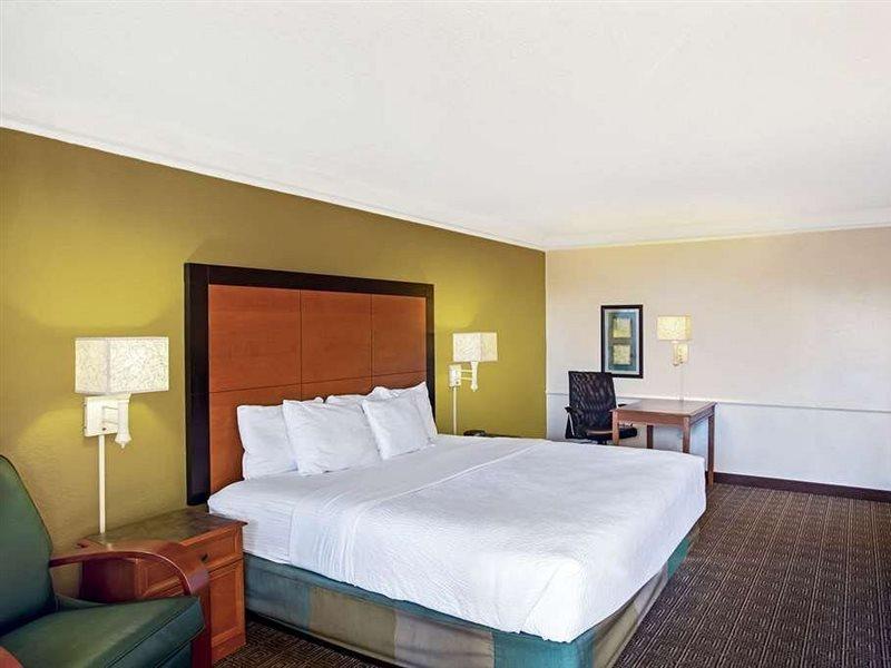 La Quinta Inn By Wyndham Killeen - Fort Hood Екстериор снимка